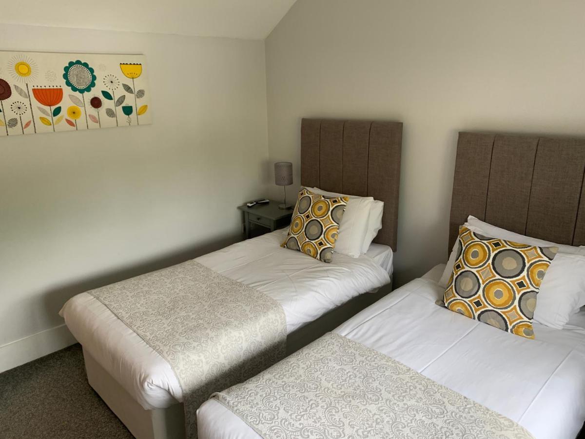 Newlyn House Apartment Christleton Bagian luar foto