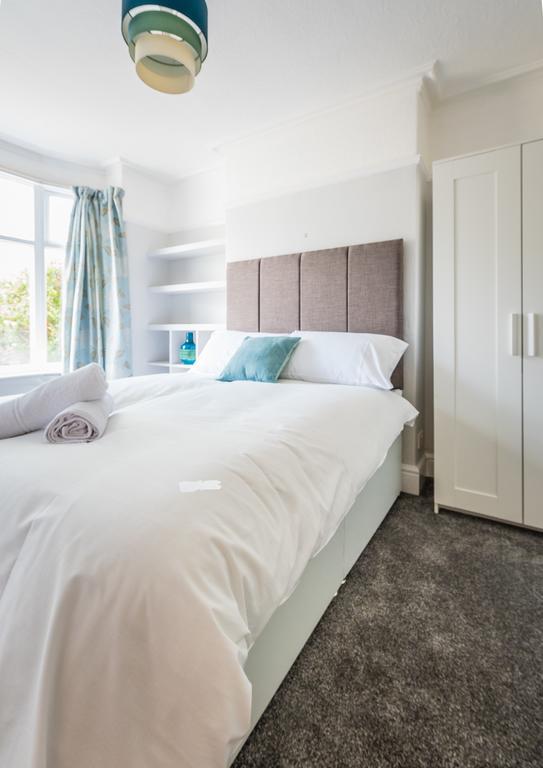 Newlyn House Apartment Christleton Bagian luar foto