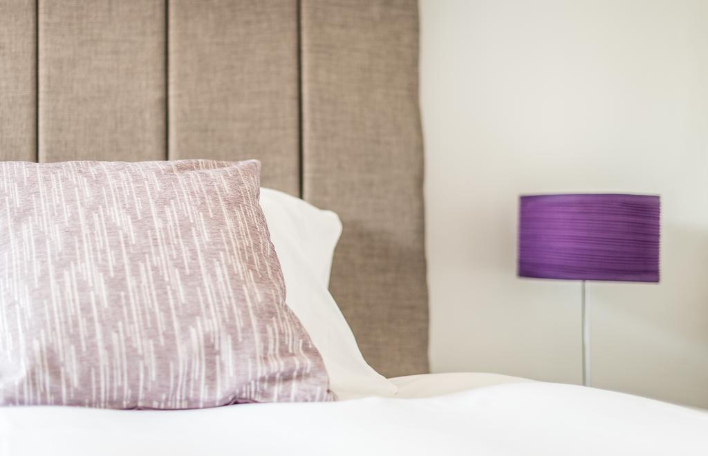 Newlyn House Apartment Christleton Bagian luar foto