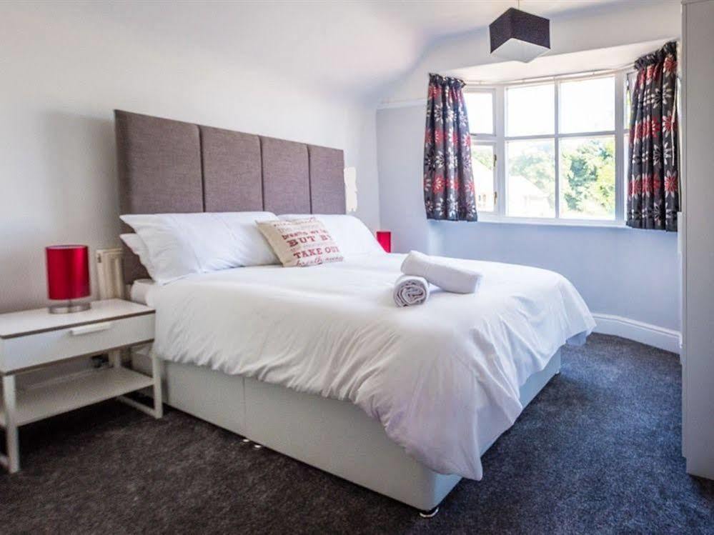 Newlyn House Apartment Christleton Bagian luar foto